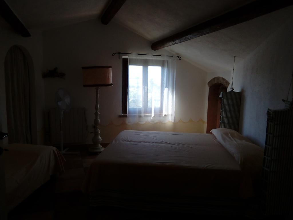 Carlo'S Country House Castellina Marittima Exterior photo